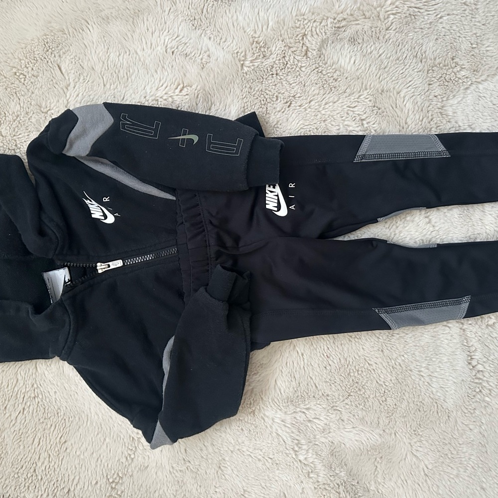 Nike Girls Black Tracksuit